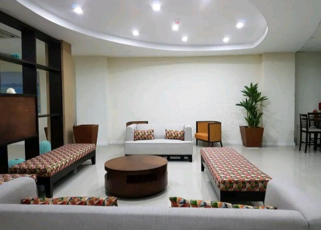 Impeccable 2-Br Apartment-Ornella Villa At Bayfront Villa بورتمور المظهر الخارجي الصورة